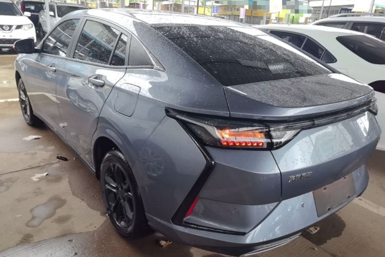 Used Dongfeng Aeolus Yixuan 2025 1.5L Automatic Luxury Version Rear Left 45 Deg