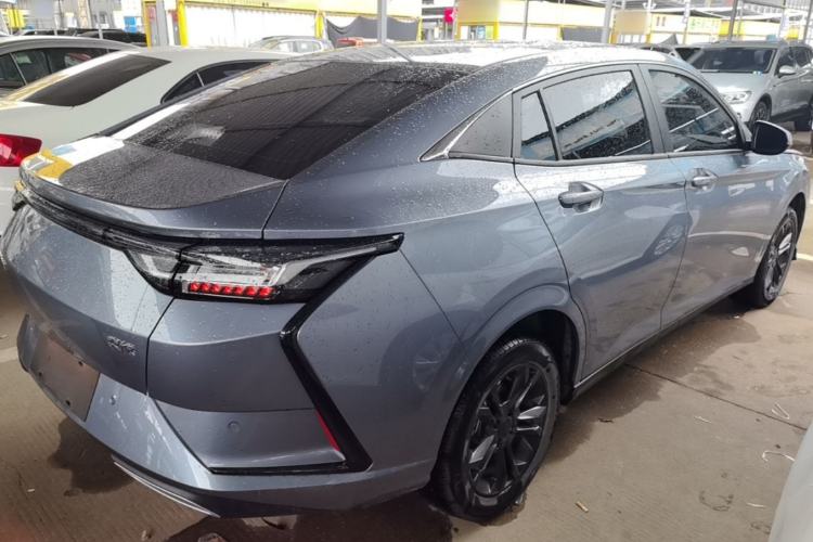 Used Dongfeng Aeolus Yixuan 2025 1.5L Automatic Luxury Version Rear Right 45 Deg