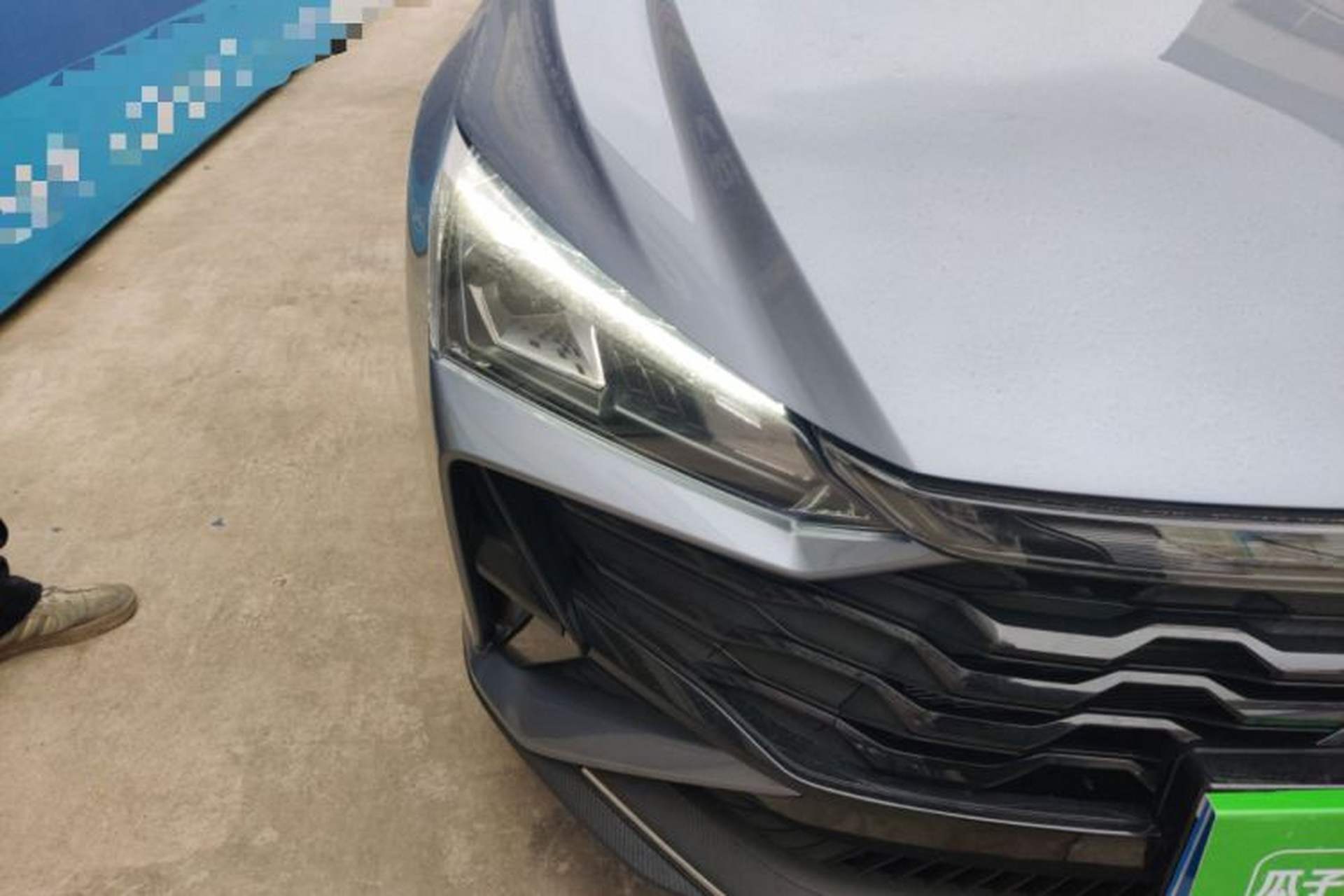 Used Dongfeng Aeolus Yixuan 2025 1.5L Automatic Luxury Version Right Front Headlight