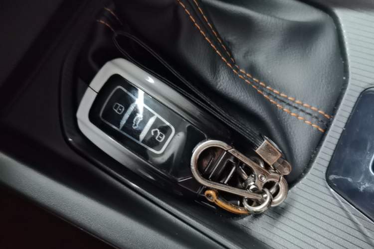 Used Dongfeng Aeolus Yixuan 2025 1.5L Automatic Luxury Version Vehicle Key