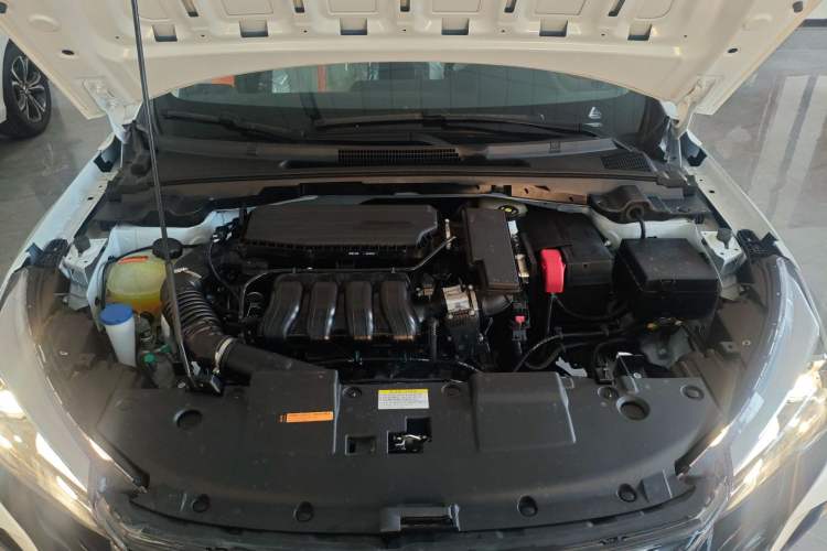 Used Dongfeng Aeolus Yixuan 2025 1.5L Glory Edition Engine Bay