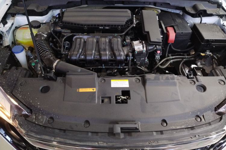 Used Dongfeng Aeolus Yixuan 2025 1.5L Glory Edition Engine Bay