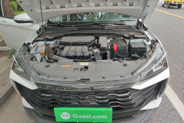 Used Dongfeng Aeolus Yixuan 2025 1.5L Automatic Luxury Version Engine Bay