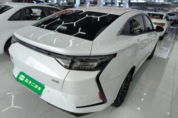 Used Dongfeng Aeolus Yixuan 2025 1.5L Automatic Luxury Version Exterior 5