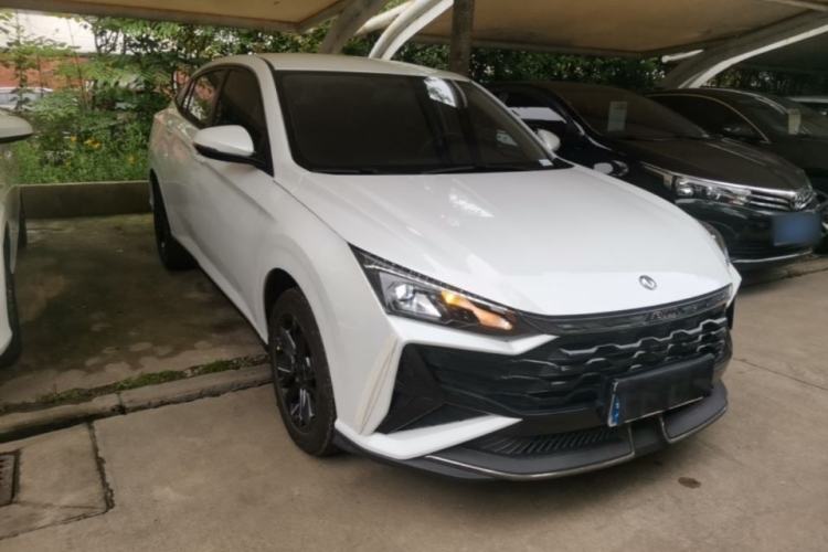 Used Dongfeng Aeolus Yixuan 2025 1.5L Automatic Luxury Version Front Right 45 Deg
