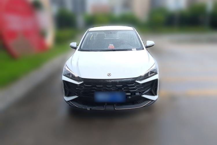 Used Dongfeng Aeolus Yixuan 2025 1.5L Automatic Luxury Version Front