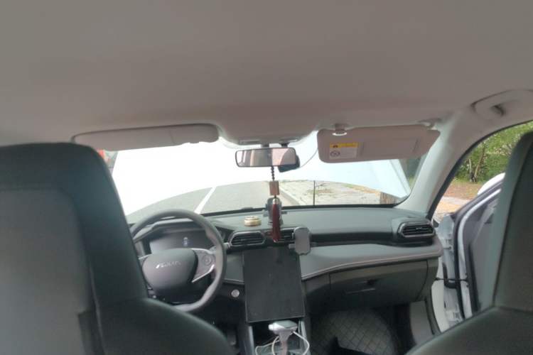 Used Dongfeng Aeolus Yixuan 2025 1.5L Automatic Luxury Version Headliner