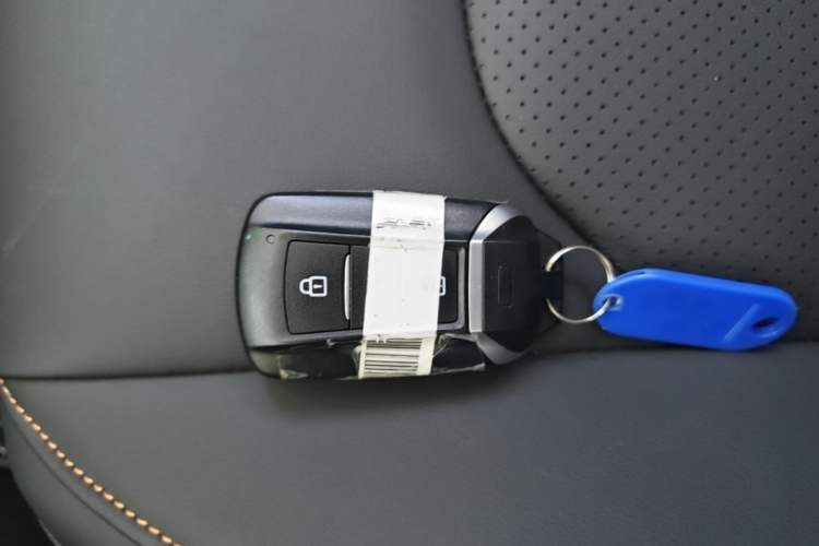 Used Dongfeng Aeolus Yixuan 2025 1.5L Automatic Luxury Version Interior 1