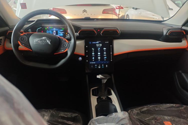 Used Dongfeng Aeolus Yixuan 2025 1.5L Glory Edition Interior 2