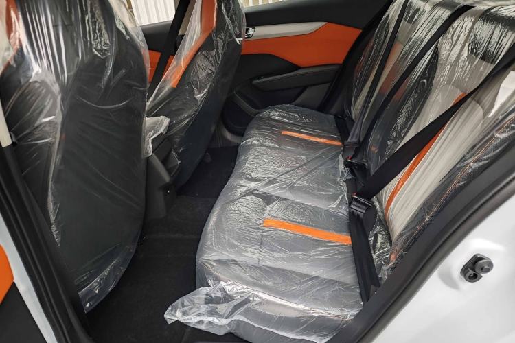 Used Dongfeng Aeolus Yixuan 2025 1.5L Glory Edition Interior 3