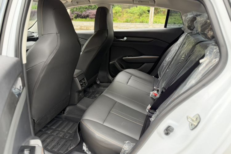 Used Dongfeng Aeolus Yixuan 2025 1.5L Automatic Luxury Version Interior 7