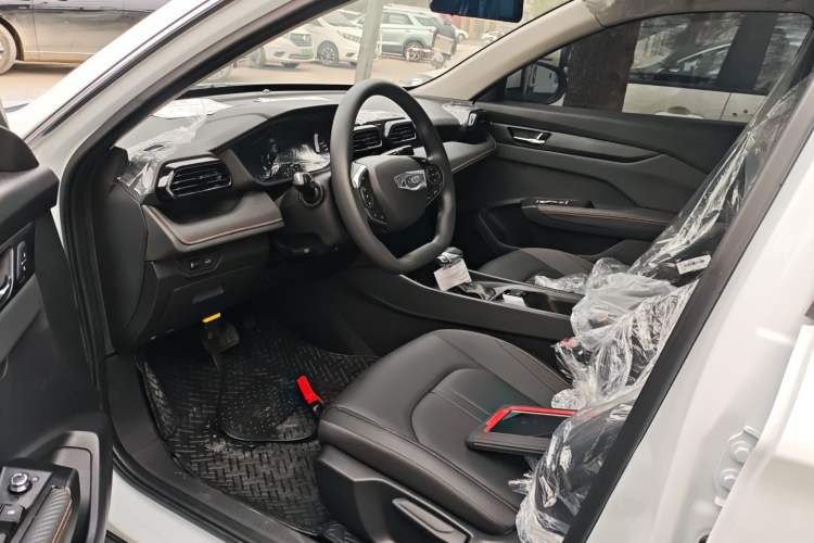 Used Dongfeng Aeolus Yixuan 2025 1.5L Automatic Luxury Version Left Front Seat