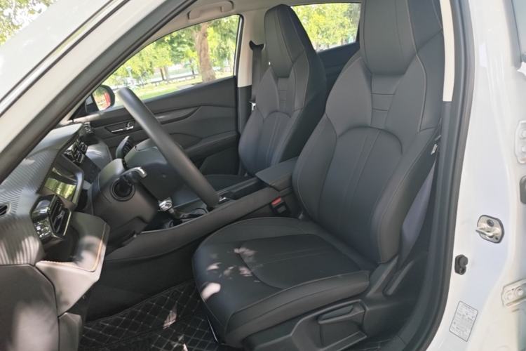 Used Dongfeng Aeolus Yixuan 2025 1.5L Automatic Luxury Version Left Front Seat