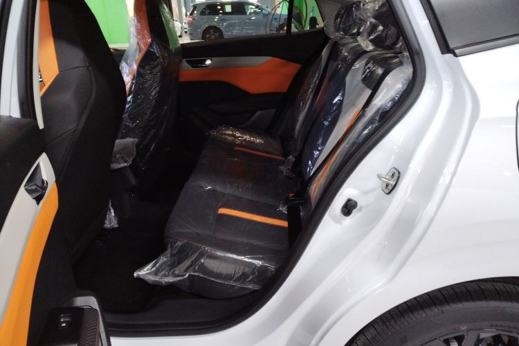 Used Dongfeng Aeolus Yixuan 2025 1.5L Glory Edition Left Rear Seat