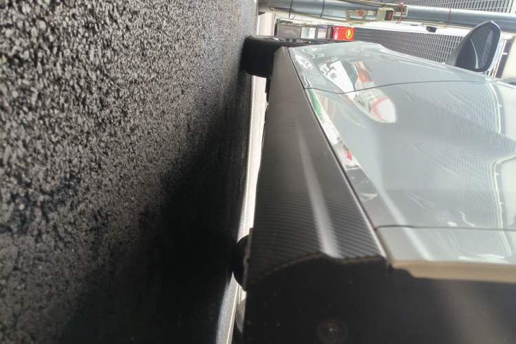 Used Dongfeng Aeolus Yixuan 2025 1.5L Automatic Luxury Version Left Side Sill