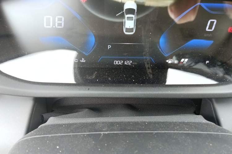 Used Dongfeng Aeolus Yixuan 2025 1.5L Automatic Luxury Version Odometer Close Up