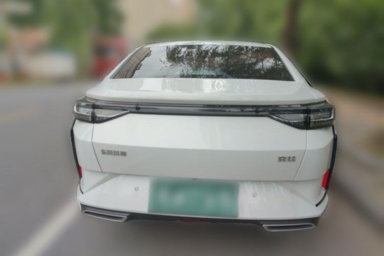 Used Dongfeng Aeolus Yixuan 2025 1.5L Automatic Luxury Version Rear