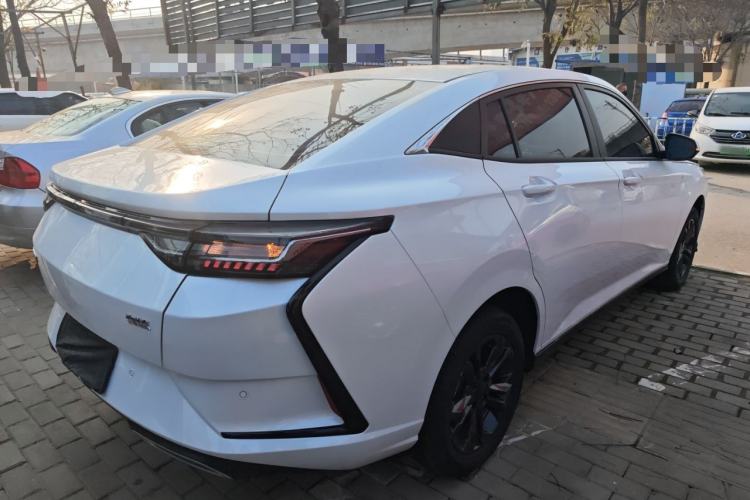 Used Dongfeng Aeolus Yixuan 2025 1.5L Automatic Luxury Version Rear Right 45 Deg