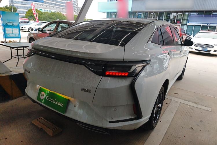 Used Dongfeng Aeolus Yixuan 2025 1.5L Automatic Luxury Version Rear Right 45 Deg