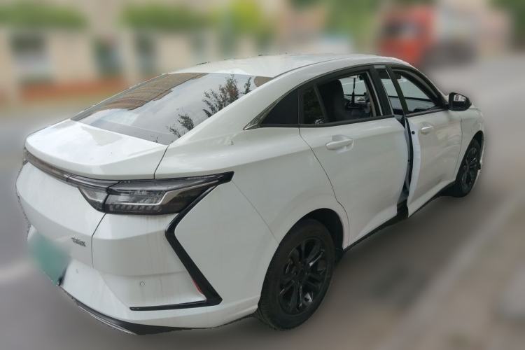 Used Dongfeng Aeolus Yixuan 2025 1.5L Automatic Luxury Version Rear Right 45 Deg
