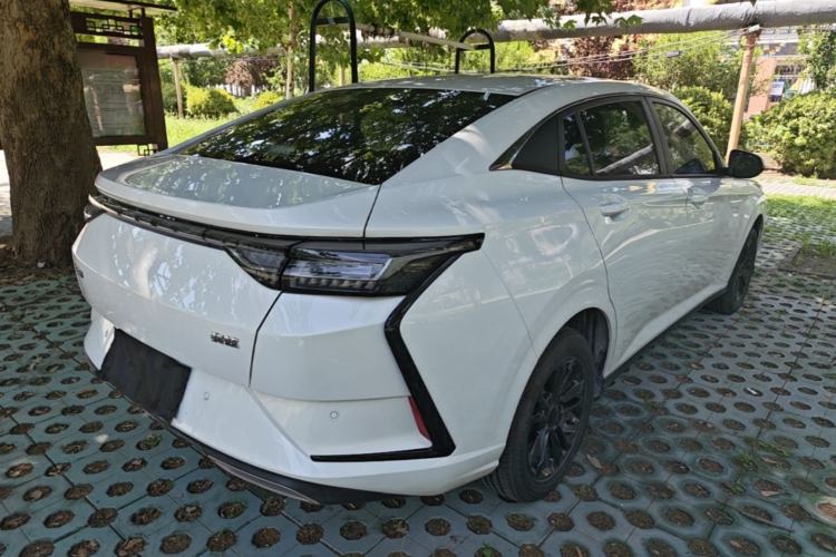 Used Dongfeng Aeolus Yixuan 2025 1.5L Automatic Luxury Version Rear Right 45 Deg