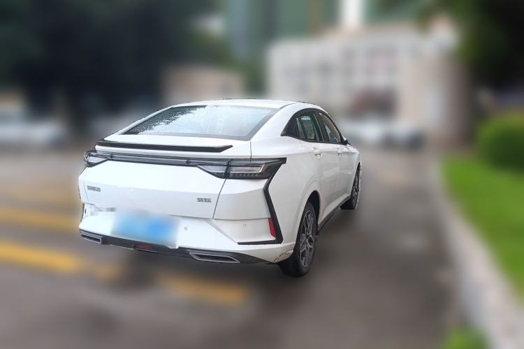 Used Dongfeng Aeolus Yixuan 2025 1.5L Automatic Luxury Version Rear Right 45 Deg