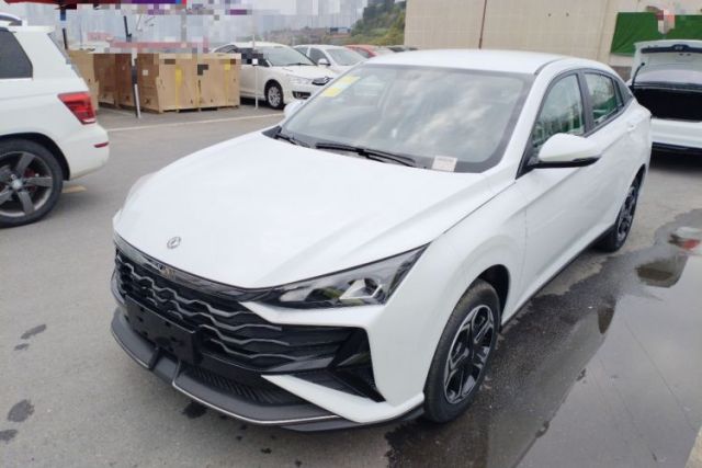 Used Dongfeng Aeolus Yixuan 2025 1.5L Automatic Luxury Version
