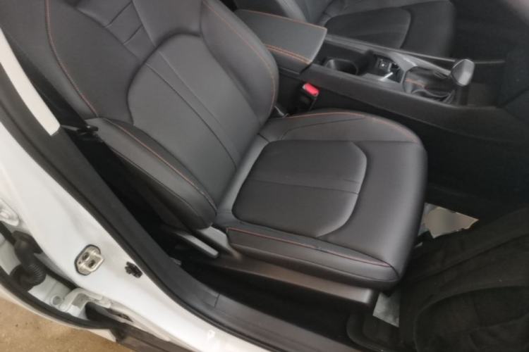 Used Dongfeng Aeolus Yixuan 2025 1.5L Automatic Luxury Version Right Front Seat