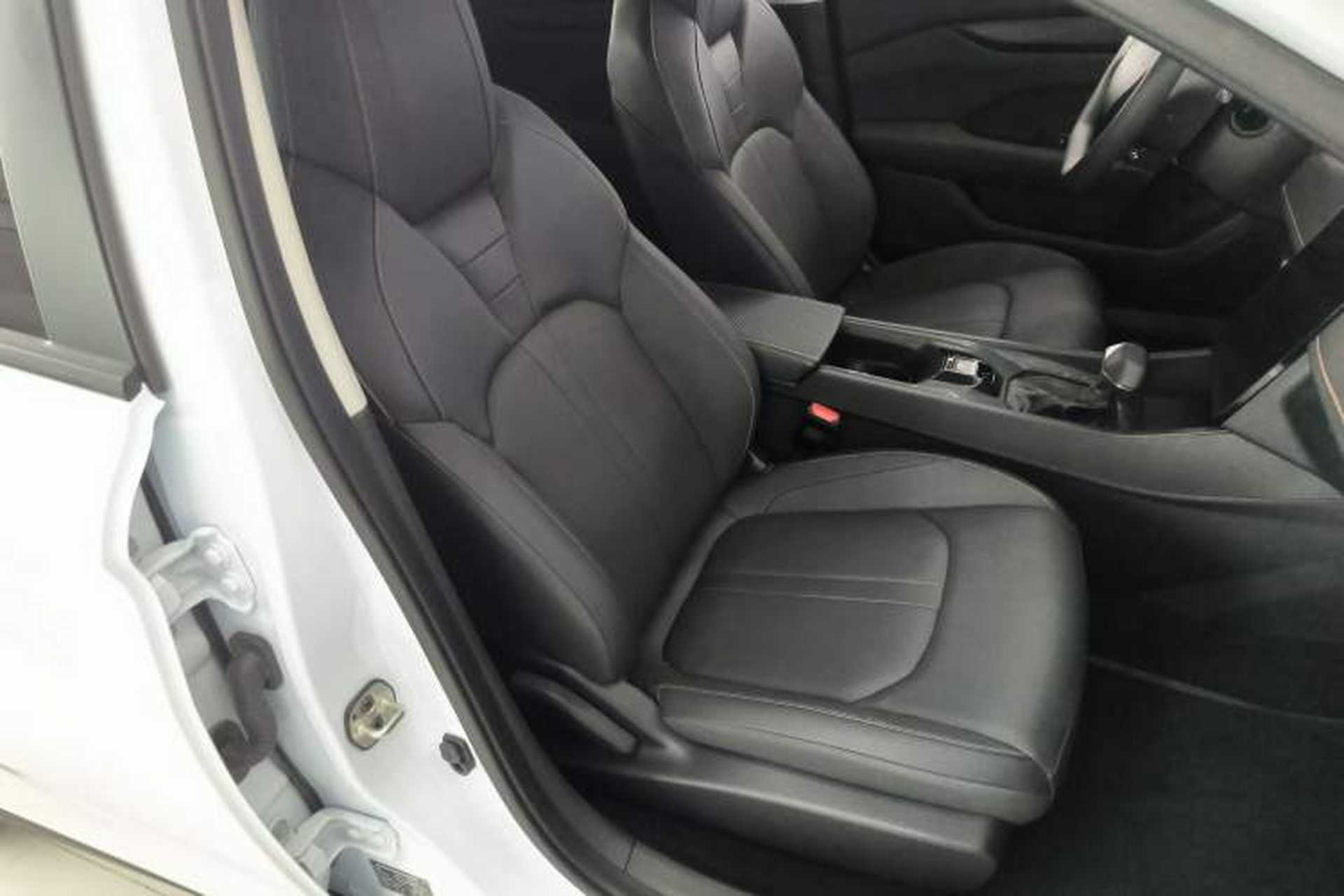 Used Dongfeng Aeolus Yixuan 2025 1.5L Automatic Luxury Version Right Front Seat
