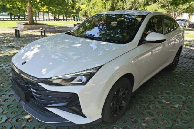 Used Dongfeng Aeolus Yixuan 2025 1.5L Automatic Luxury Version
