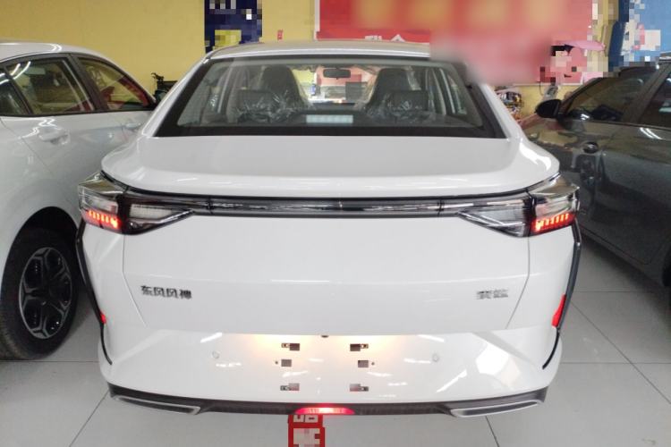 Used Dongfeng Aeolus Yixuan 2026 1.5L Automatic Luxury Edition Rear