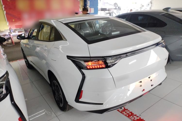 Used Dongfeng Aeolus Yixuan 2026 1.5L Automatic Luxury Edition Rear Left 45 Deg