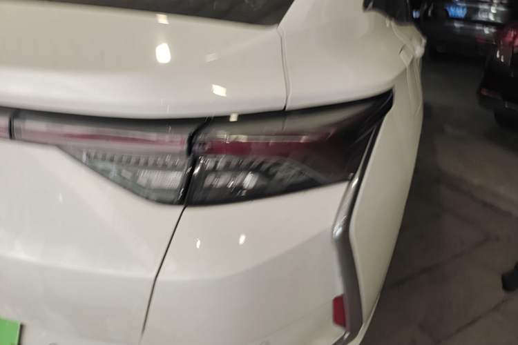 Used Dongfeng Aeolus Yixuan EV 2020 Zhiyue Model Exterior 3
