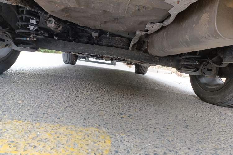 Used Dongfeng Aeolus Yixuan GS 2021 230T Automatic Star-Chasing Edition Chassis Rear