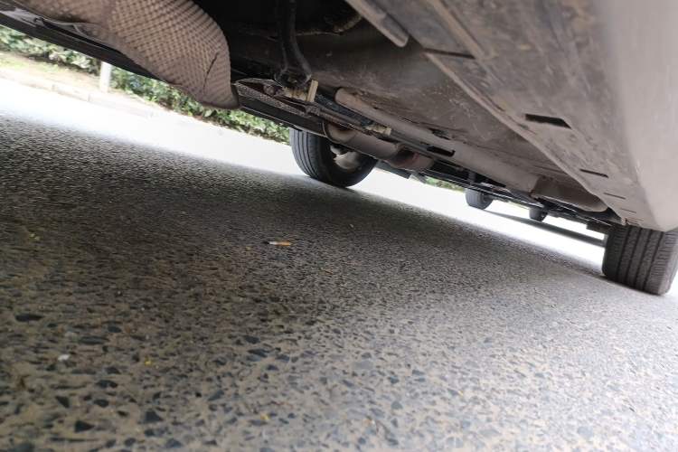 Used Dongfeng Aeolus Yixuan GS 2021 230T Automatic Star-Chasing Edition Chassis Rear Right