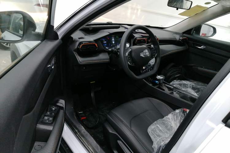Used Dongfeng Aeolus Yixuan GS 2025 Mach-Edition 1.5L Automatic Starry Edition Driver Seat