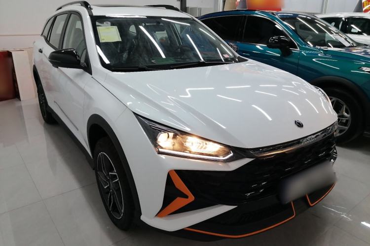 Used Dongfeng Aeolus Yixuan GS 2025 Mach-Edition 1.5L Automatic Starry Edition Front Right 45 Deg