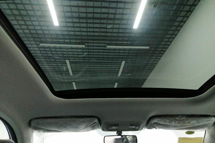 Used Dongfeng Aeolus Yixuan GS 2025 Mach-Edition 1.5L Automatic Starry Edition Headliner