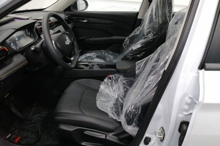 Used Dongfeng Aeolus Yixuan GS 2025 Mach-Edition 1.5L Automatic Starry Edition Left Front Seat