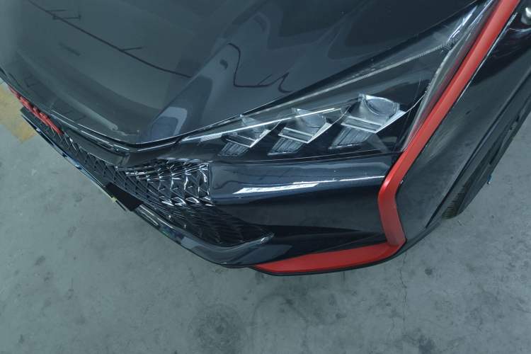 Used Dongfeng Aeolus Yixuan GS 2020 230T Automatic Black Samurai Edition Left Front Headlight