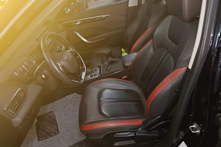 Used Dongfeng Aeolus Yixuan GS 2020 230T Automatic Black Samurai Edition Left Front Seat