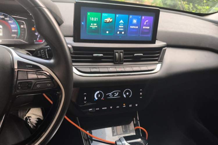 Used Dongfeng Aeolus Yixuan GS 2020 230T Automatic Yueyu Version Audio And AC Panel