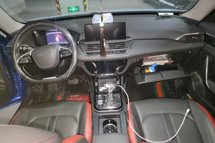 Used Dongfeng Aeolus Yixuan GS 2020 230T Automatic Cool Edition Center Console