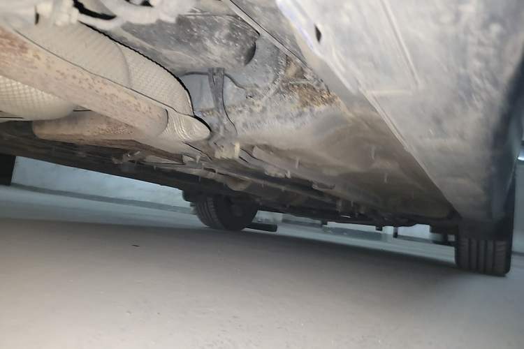 Used Dongfeng Aeolus Yixuan GS 2020 230T Automatic Cool Edition Chassis Rear Right
