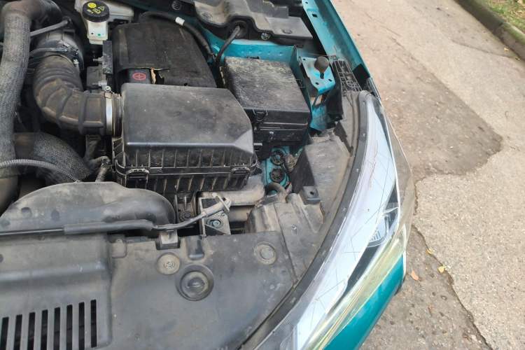 Used Dongfeng Aeolus Yixuan GS 2020 230T Automatic Yueyu Version Engine Bay Left