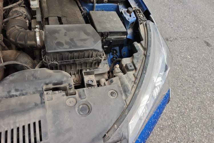 Used Dongfeng Aeolus Yixuan GS 2020 230T Automatic Haohan Edition Engine Bay Left