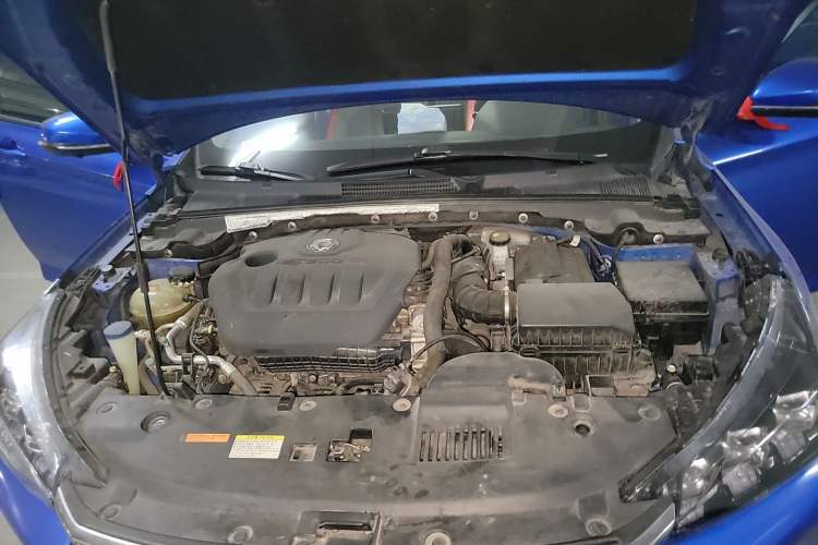 Used Dongfeng Aeolus Yixuan GS 2020 230T Automatic Cool Edition Engine Bay