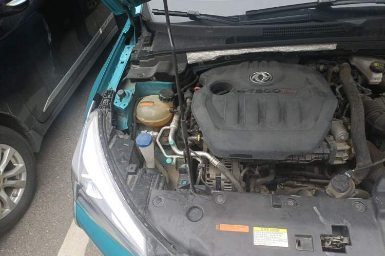 Used Dongfeng Aeolus Yixuan GS 2020 230T Automatic Yueyu Version Engine Bay Right