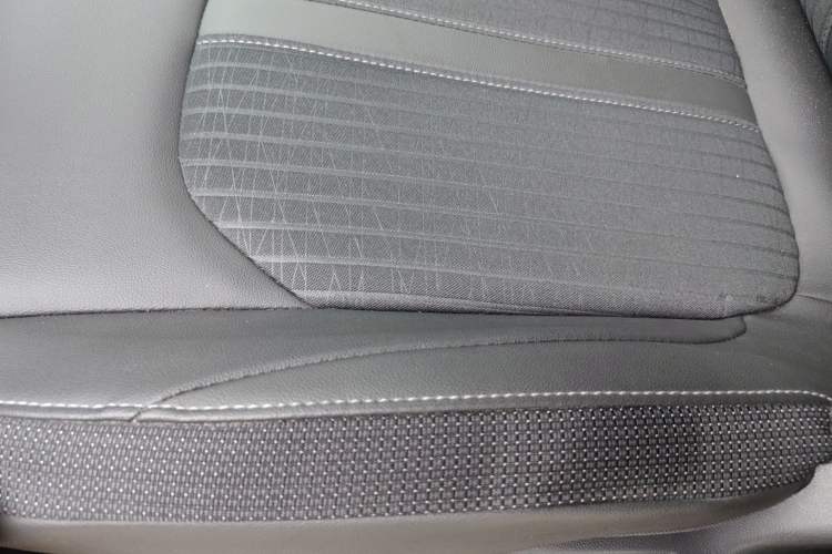 Used Dongfeng Aeolus Yixuan GS 2020 230T Automatic Yueyu Version Interior 1