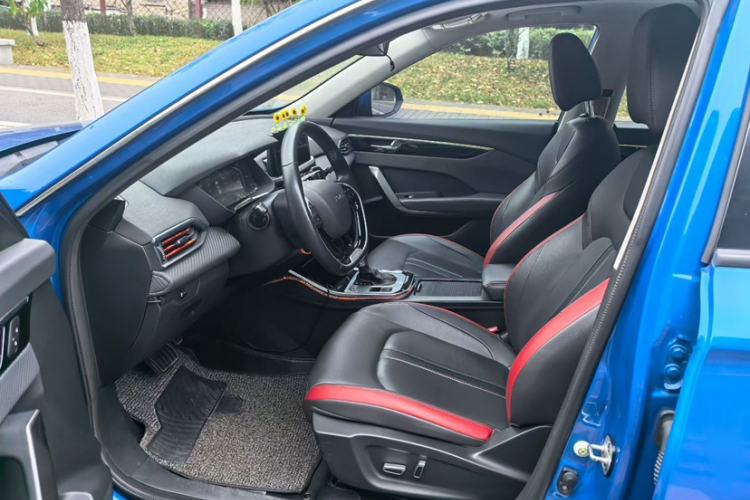 Used Dongfeng Aeolus Yixuan GS 2020 230T Automatic Cool Edition Interior 3